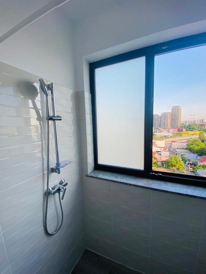 Soho Apartment - City View With Rooftop Garden Bukarest Exteriör bild